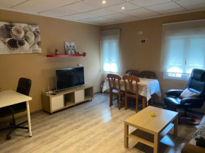 CHEAP & EQUIPPED apartament NEARLY CENTER